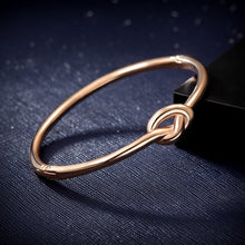 Charger l'image dans la galerie, Fancy Stainless steel LOVE KNOT Bracelet