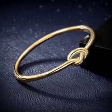 Charger l'image dans la galerie, Fancy Stainless steel LOVE KNOT Bracelet