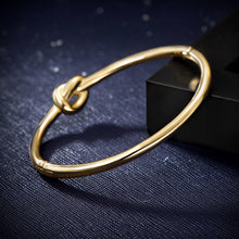 Charger l'image dans la galerie, Fancy Stainless steel LOVE KNOT Bracelet
