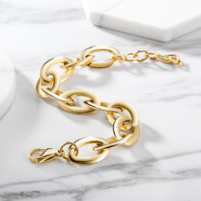 Charger l'image dans la galerie, Fancy Stainless steel OVAL LINKS Bracelet