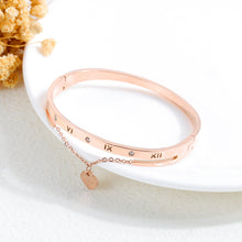 Charger l'image dans la galerie, Fancy Stainless steel HEART Bracelet