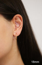 Load image into Gallery viewer, 10K YELLOW GOLD ROUND ENDLESS HOOP EARRINGS, 18 mm
