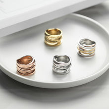 Load image into Gallery viewer, RING GOLD INTERTWINED STATEMENT
