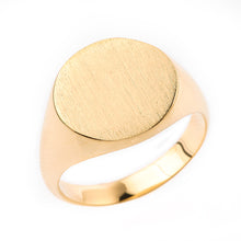 Load image into Gallery viewer, Personalized Round Signet Men's Rings in Yellow 10K Gold
