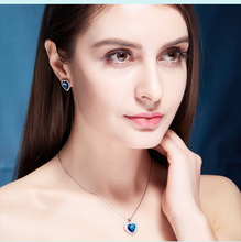 Load image into Gallery viewer, 925 Sterling Silver Jewelry Set for Women Made with Crystals from Swarovski(R)
